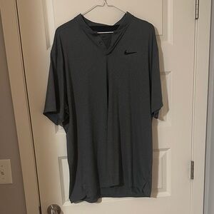 Nike Men's Dri Fit Golf Shirt